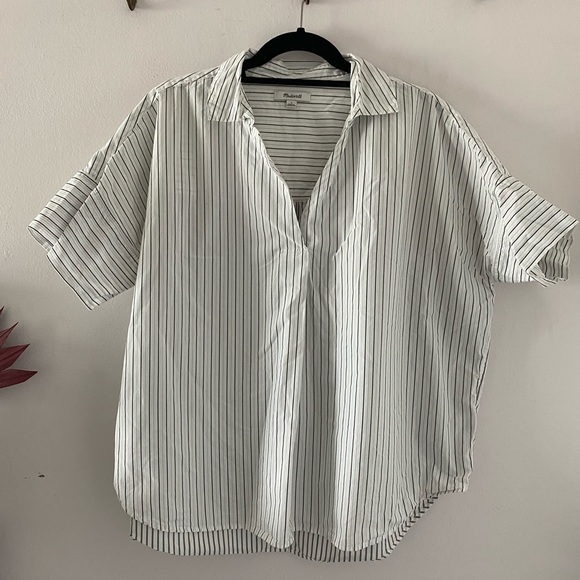 Madewell Tops - Madewell Courier Button-Back Shirt in Stripe